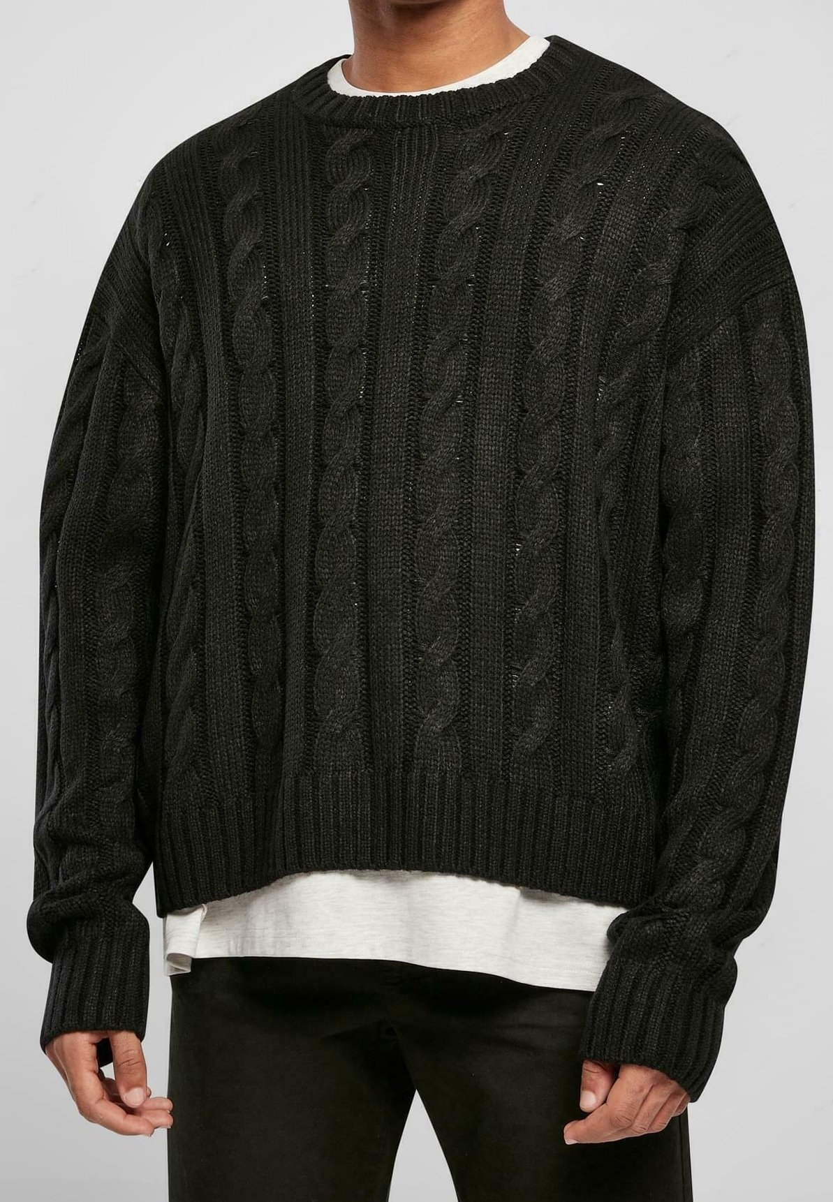 Pull Urban Classics - noir