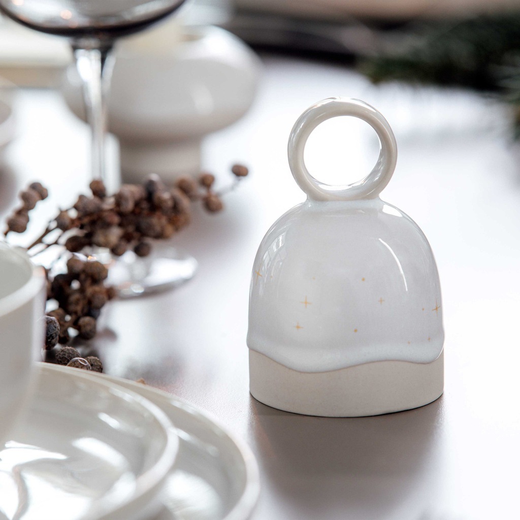 Man patinka. Iš „Villeroy & Boch“. „Winter Glow“ stalo dekoracijos varpelis – 1 vnt.