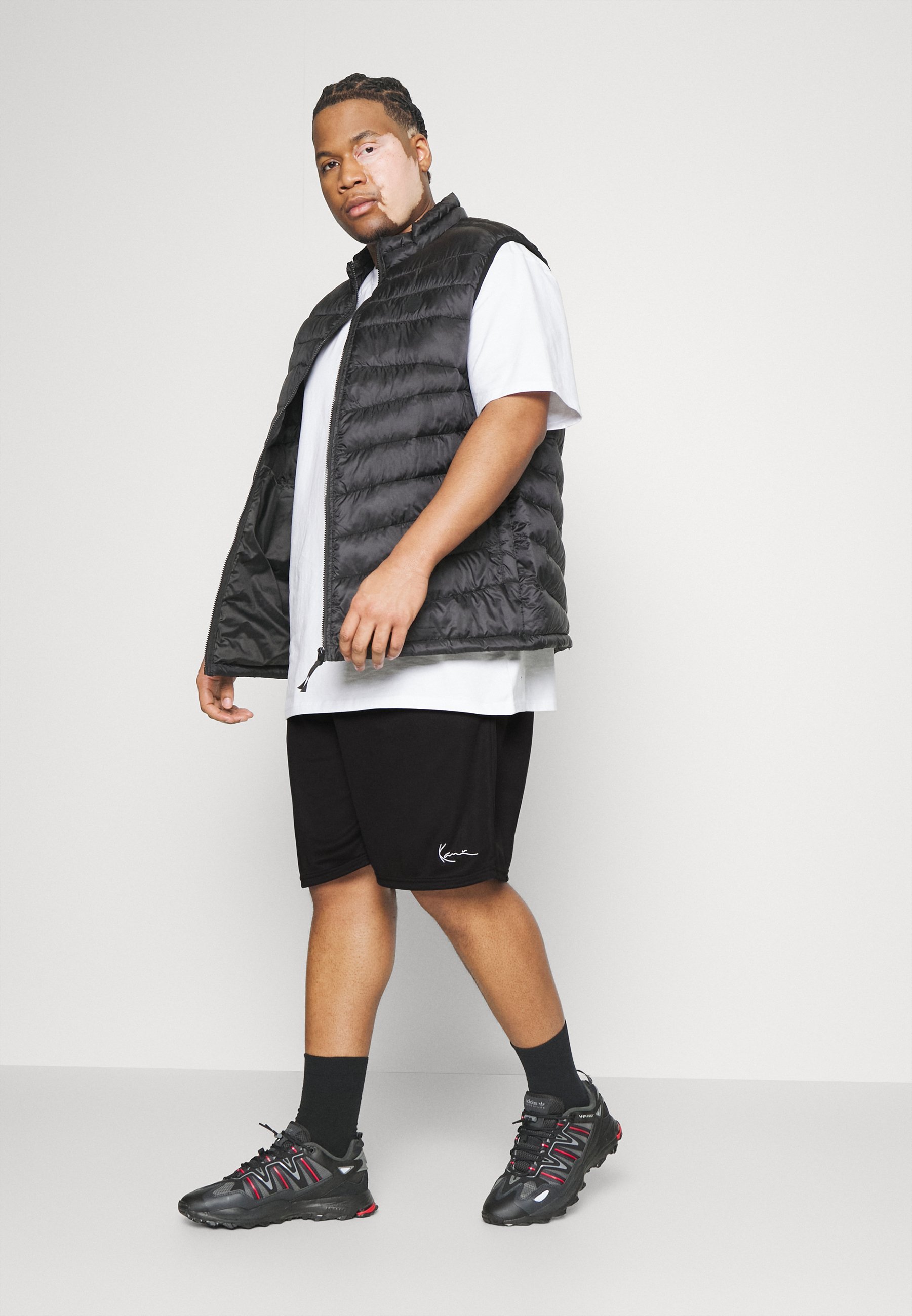 Karl Kani SMALL SIGNATURE - Pantaloni de trening - negru