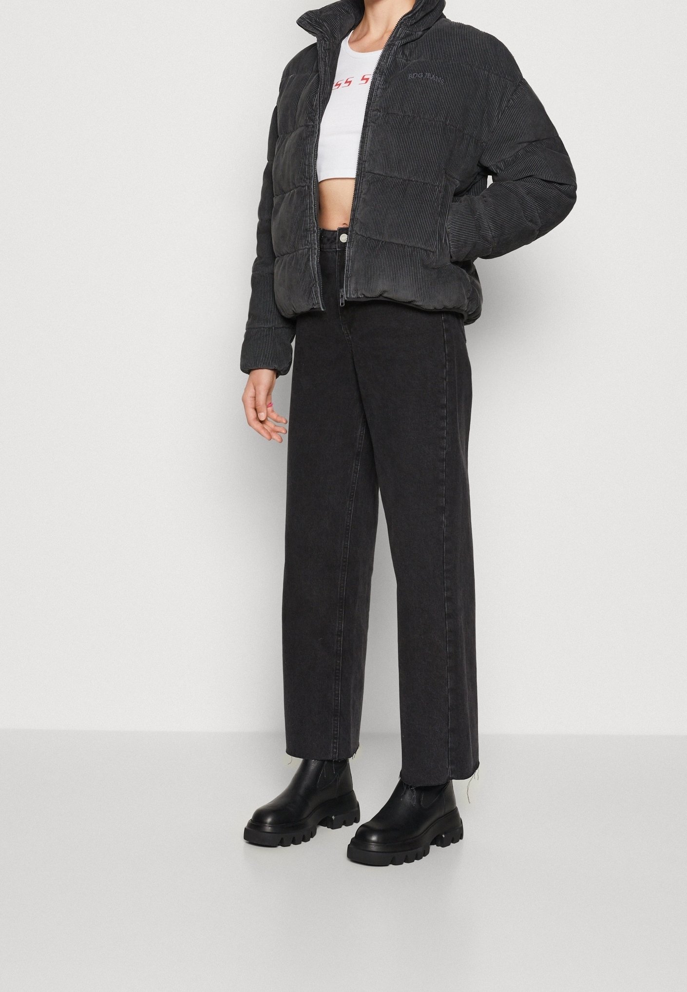 Jaqueta de inverno BDG Urban Outfitters - preta
