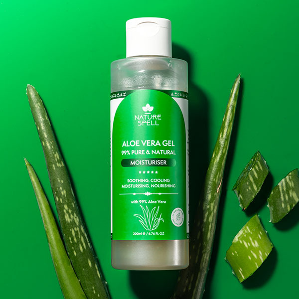 Nature Spell aloe vera gél