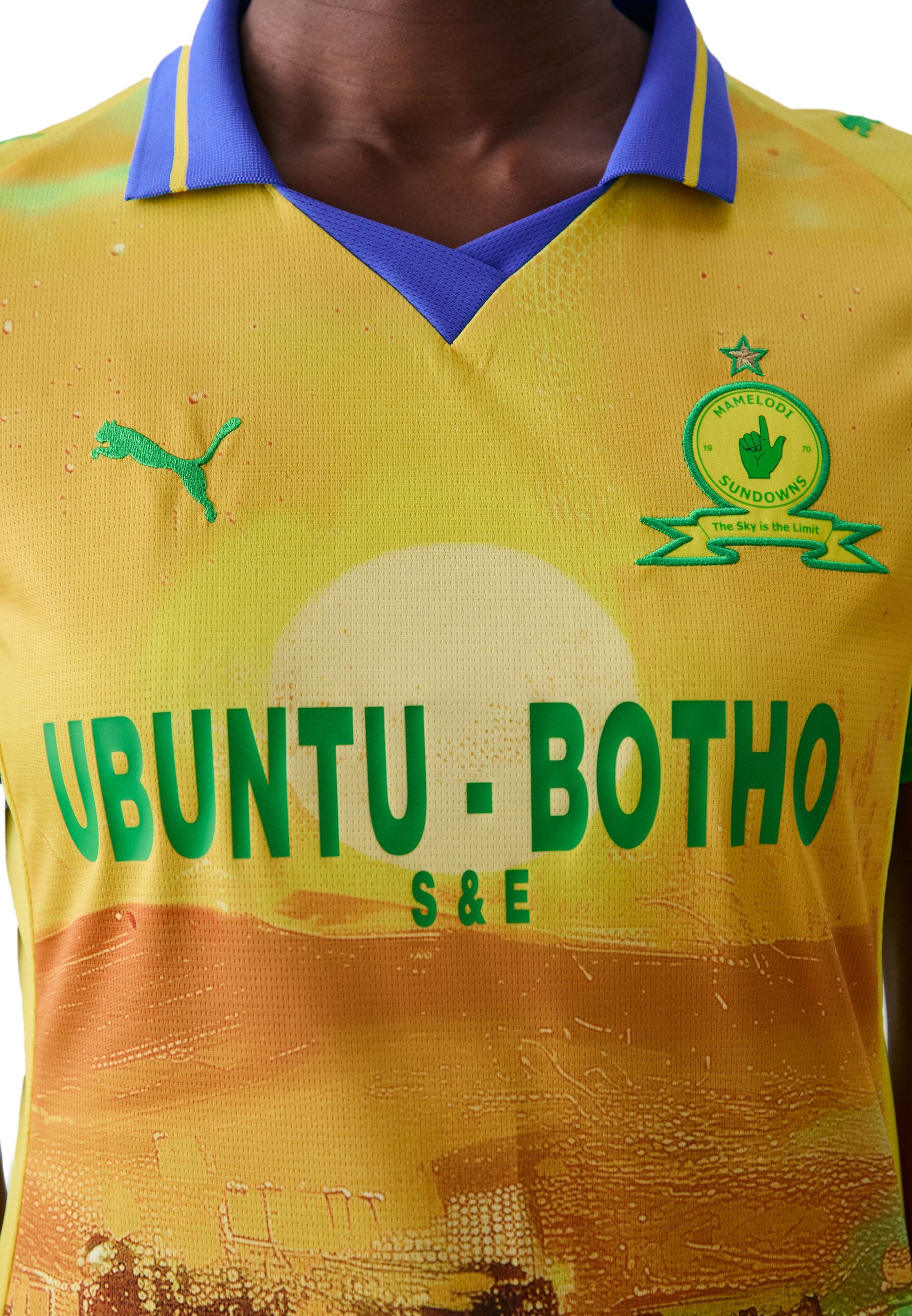Puma KIDSUPER MAMELODI SUNDOWNS FC JERSEY W REPLICA - Fußballtrikot - Pelégelb/Fastgrün