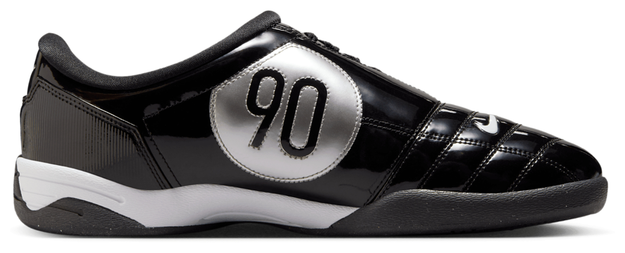 Nike Total 90