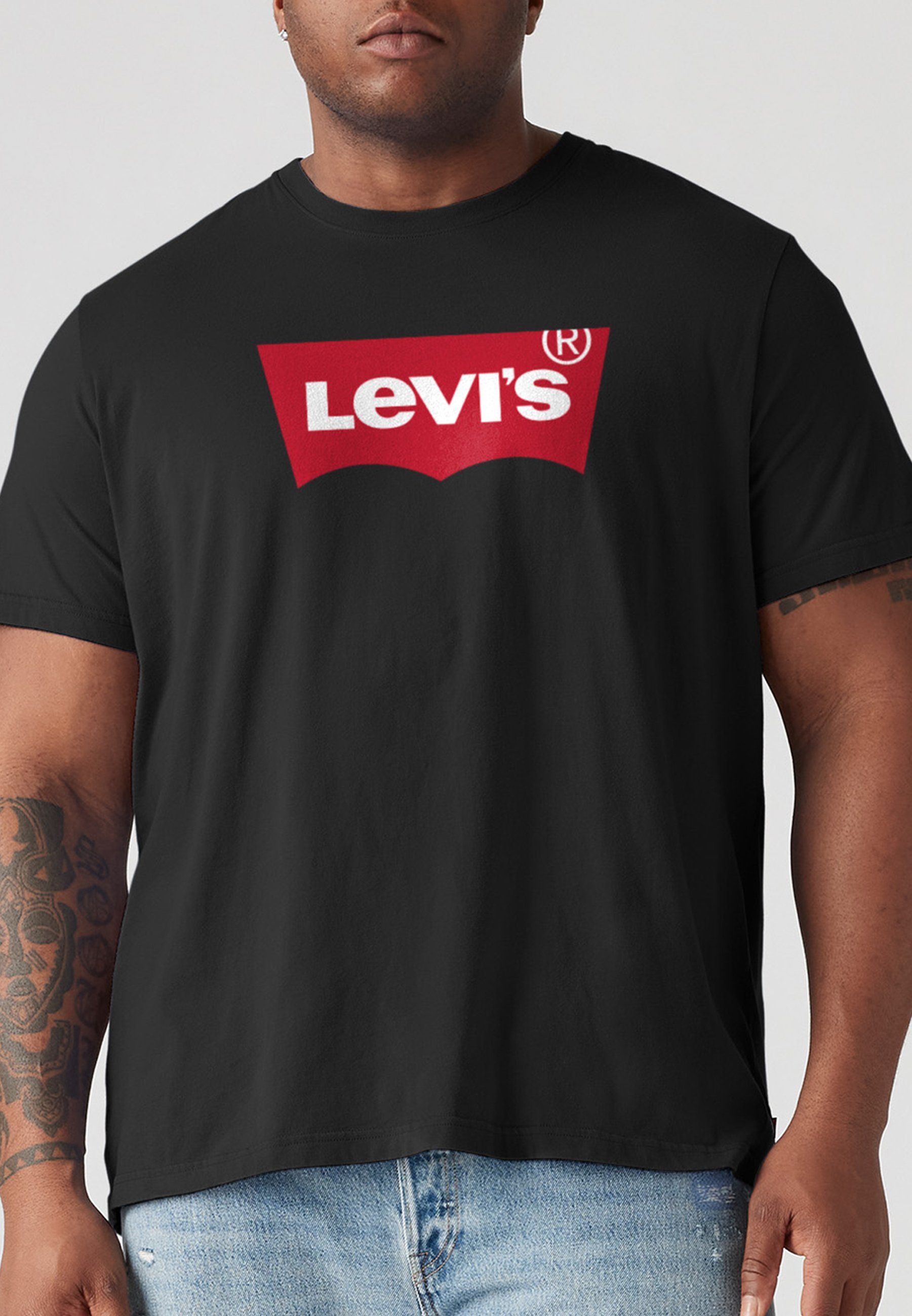 Levi's® Plus GRAPHIC TEE - T-shirt met print - mineraalzwart