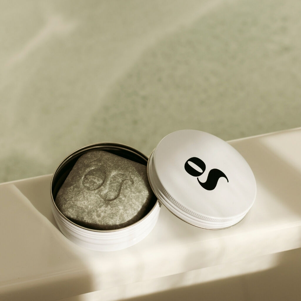 Ziepes Globe Wash & Scrub mazgāšanas un skrubēšanas līdzekļiem