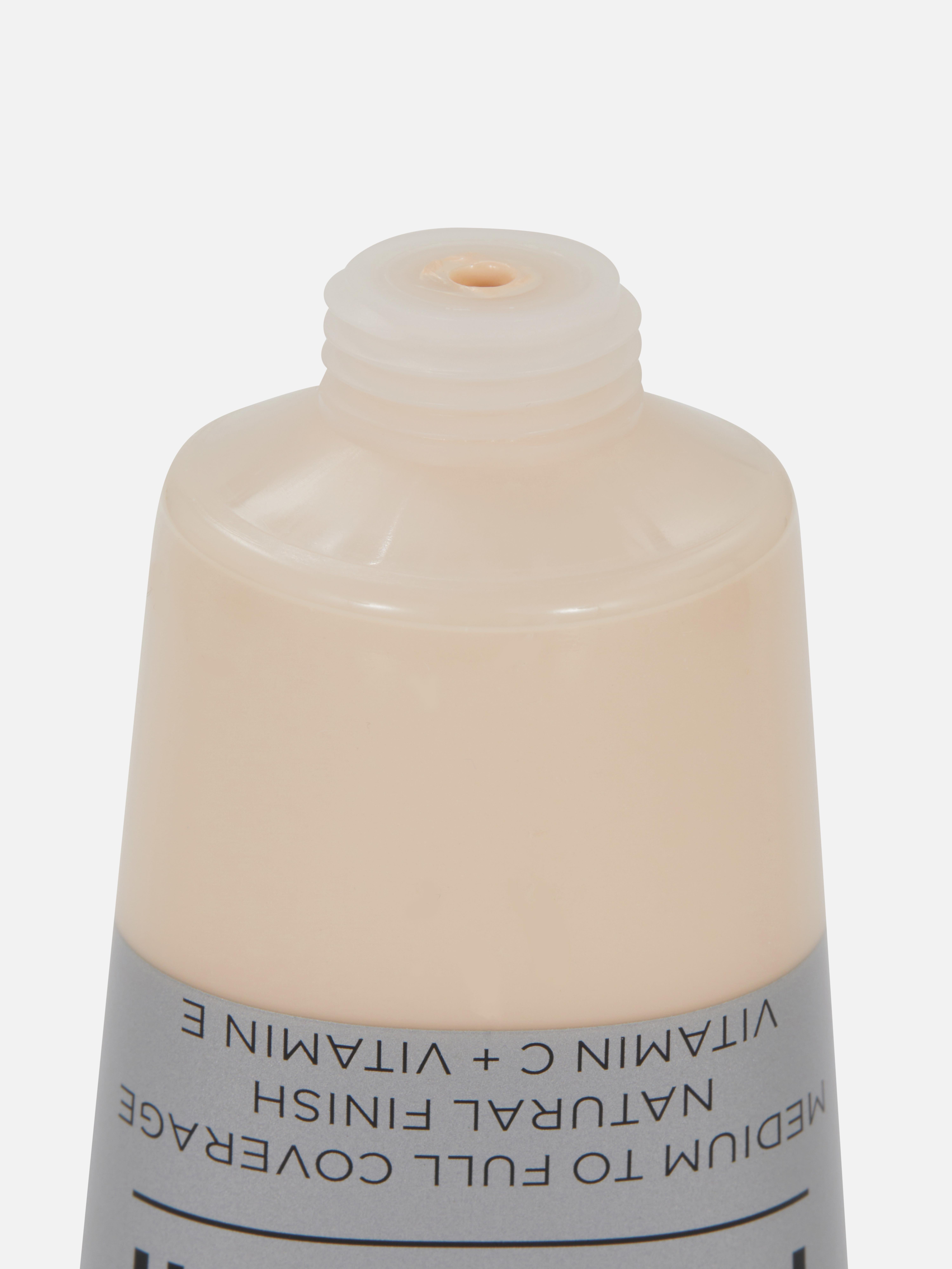 PS... Fond de ten cu finisaj perfect My Perfect Colour Îmbunătățiți-vă rutina de înfrumusețare cu acest fond de ten pentru un finisaj perfect.