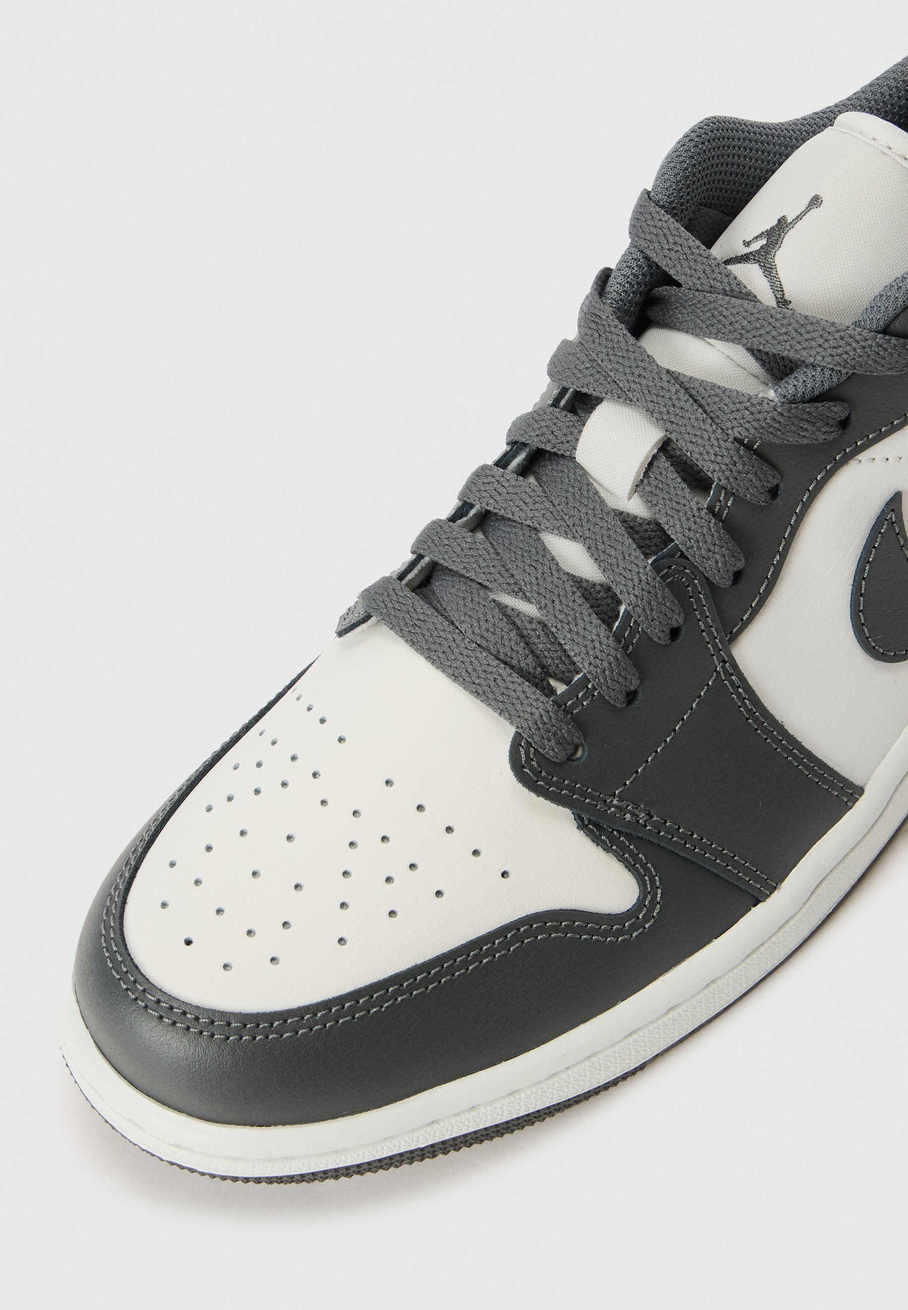 Jordan Low-Top-Sneaker