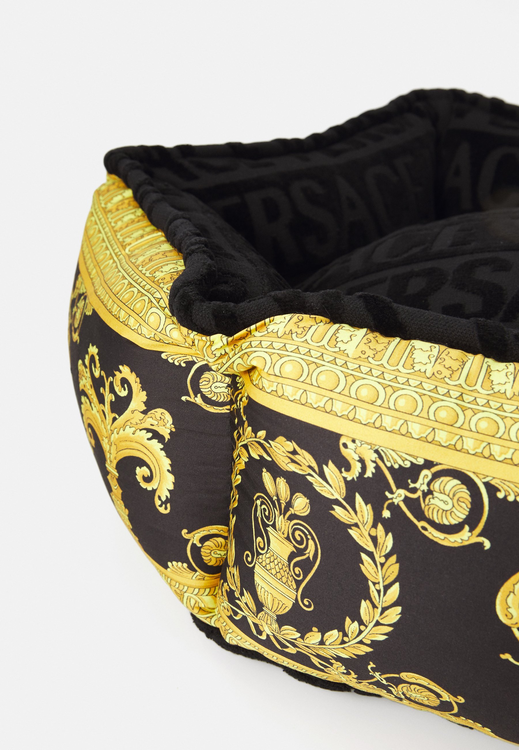 Versace Pet
