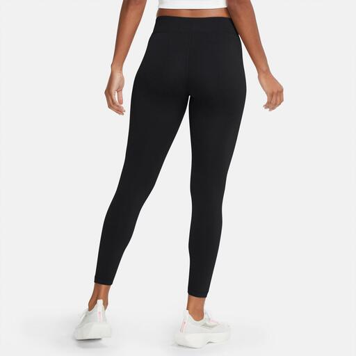Nike Sportwear Essential