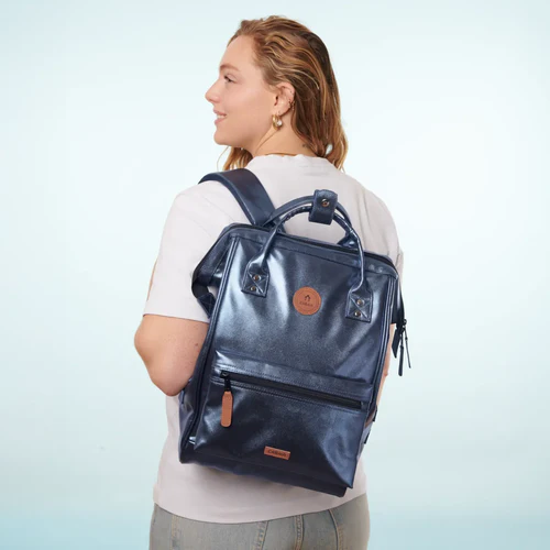 Cabaia Larissa Medium Adventurer Ryggsäck, Marinblå
