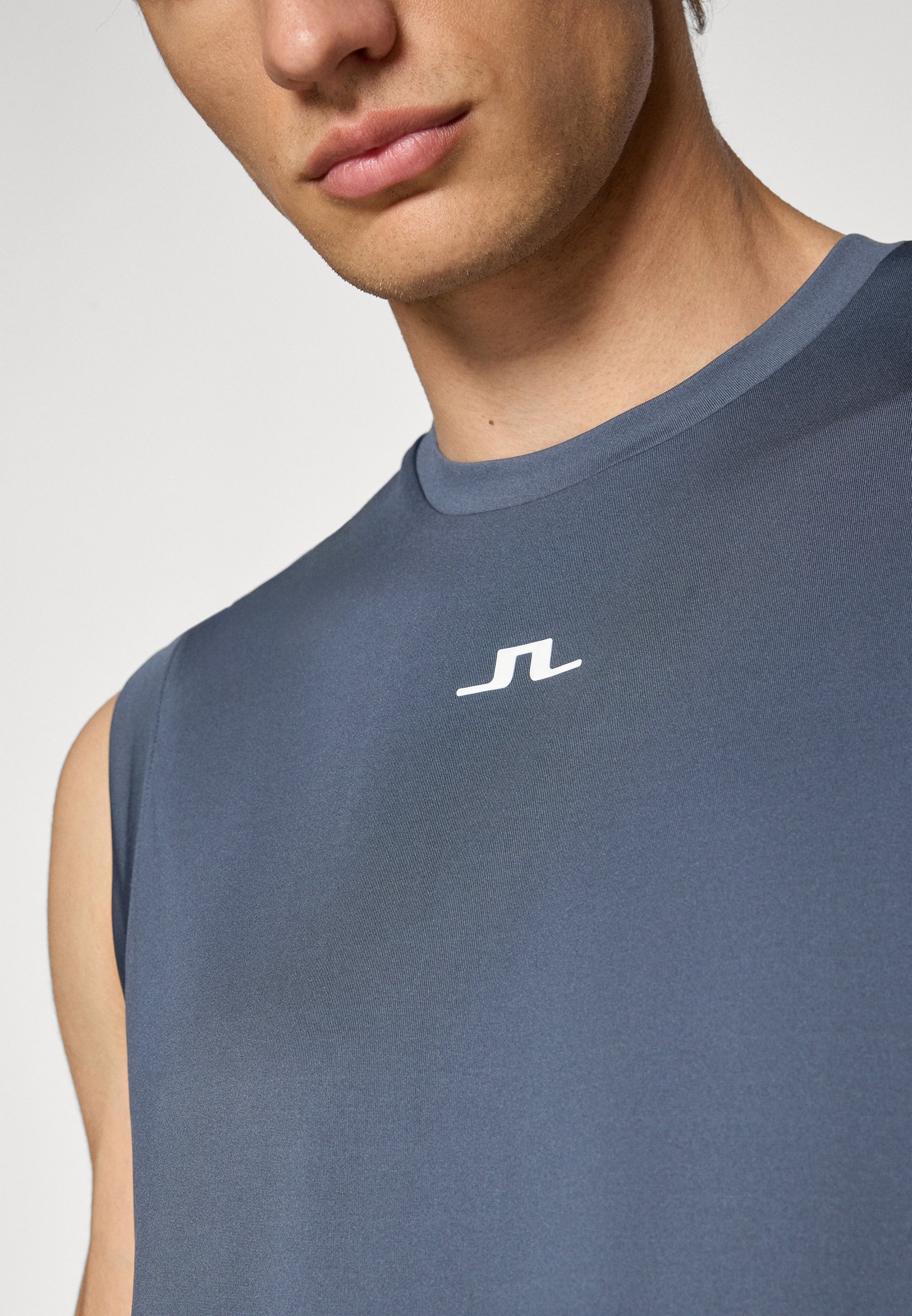 J.LINDEBERG Sports JACK MOUWLOOS T-SHIRT - Top - ombre blauw