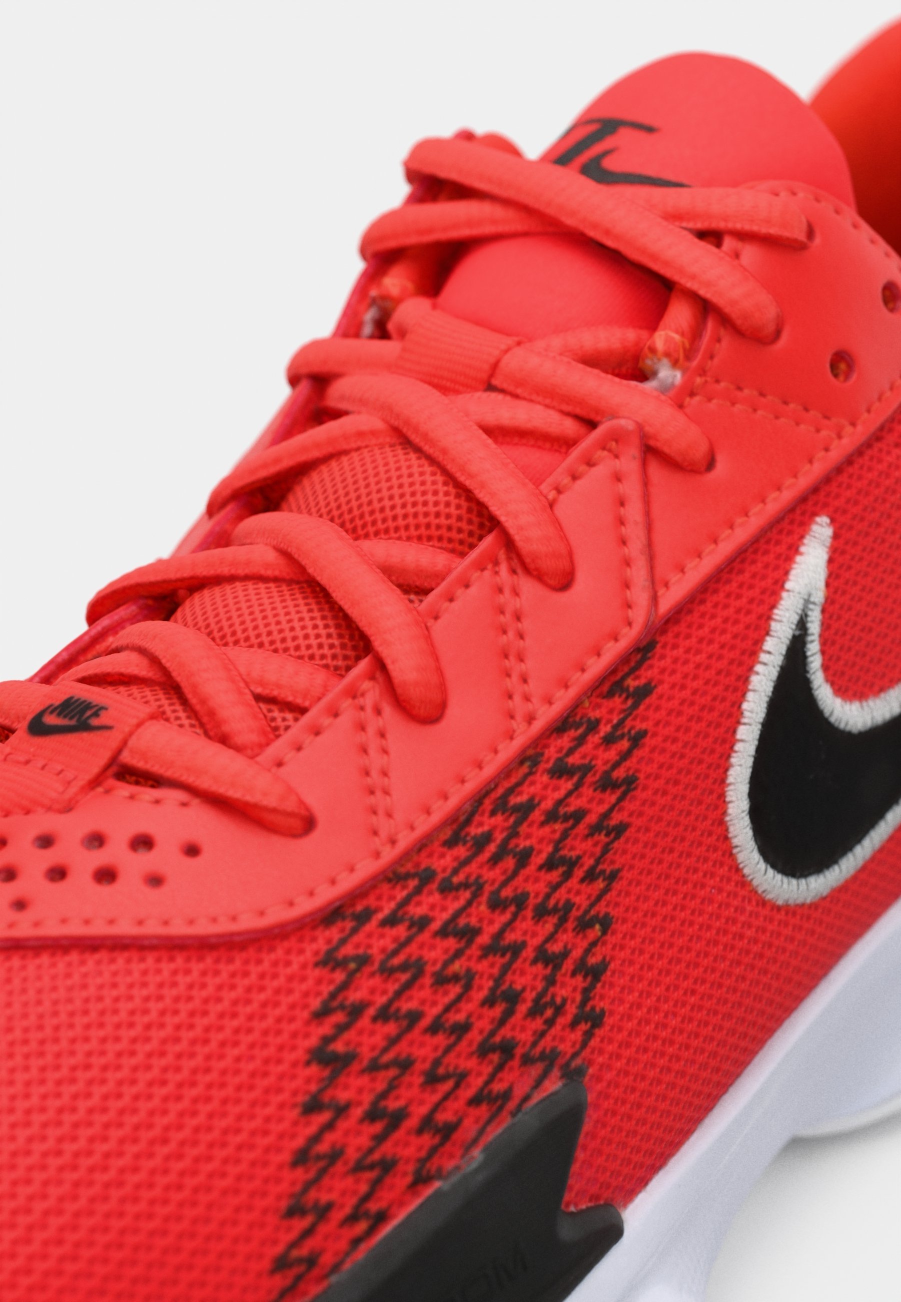 Nike Performance GT CUT ACADEMY - Scarpe da basket - rosso piccante/nero/bianco