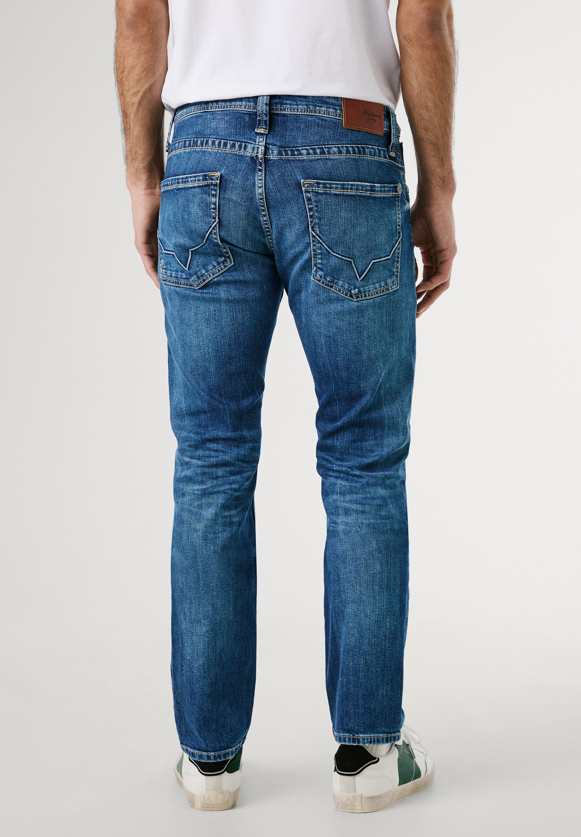 Pepe Jeans CASH – Jeans mit geradem Bein – Denim