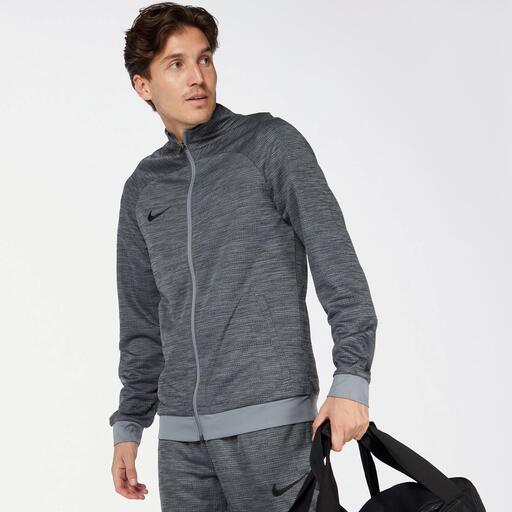  Nike akademija