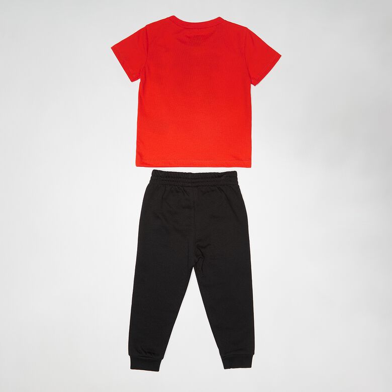 Sportkleding set bestaande uit een T-shirt met korte mouwen, fleecebroek en sportkleding (2-delig)