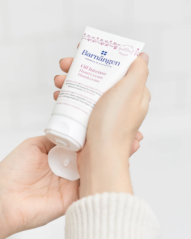 Creme para mãos Barnängen Oil Intense para pele seca e cansada