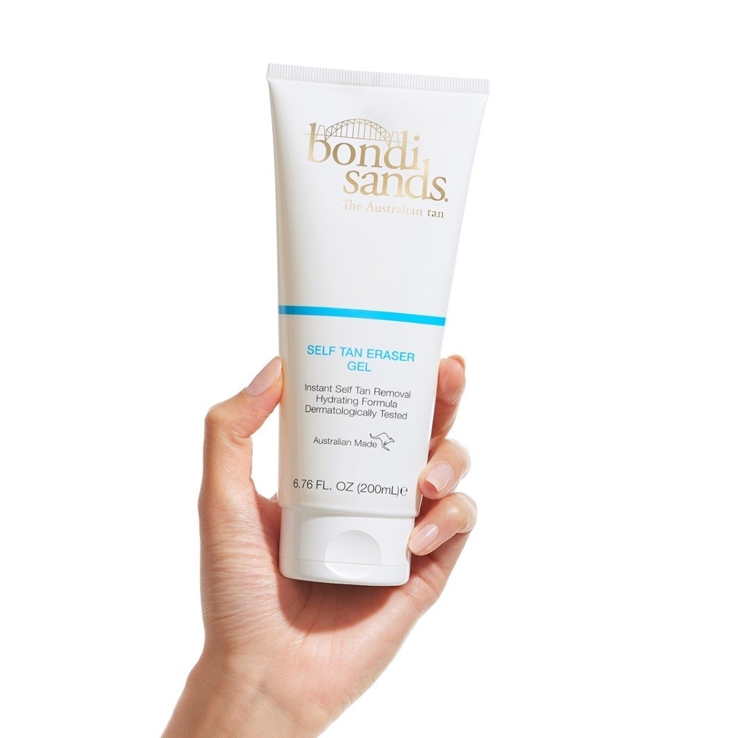 „Bondi Sands“ veido valomasis putų gelis savaiminio įdegio likučiams šalinti – 200 ml