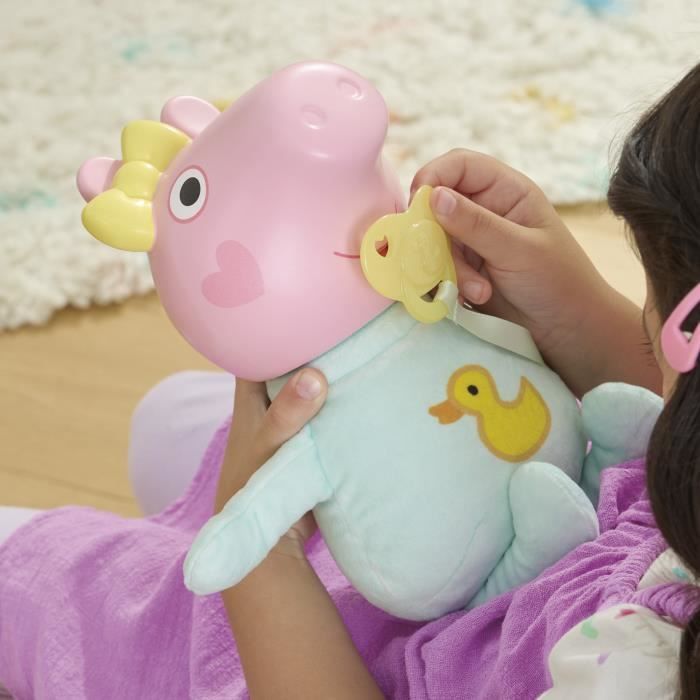 Peppa Pig Big Hugs Evie, interactieve pop met accessoires, geschikt voor kinderen vanaf 3 jaar.