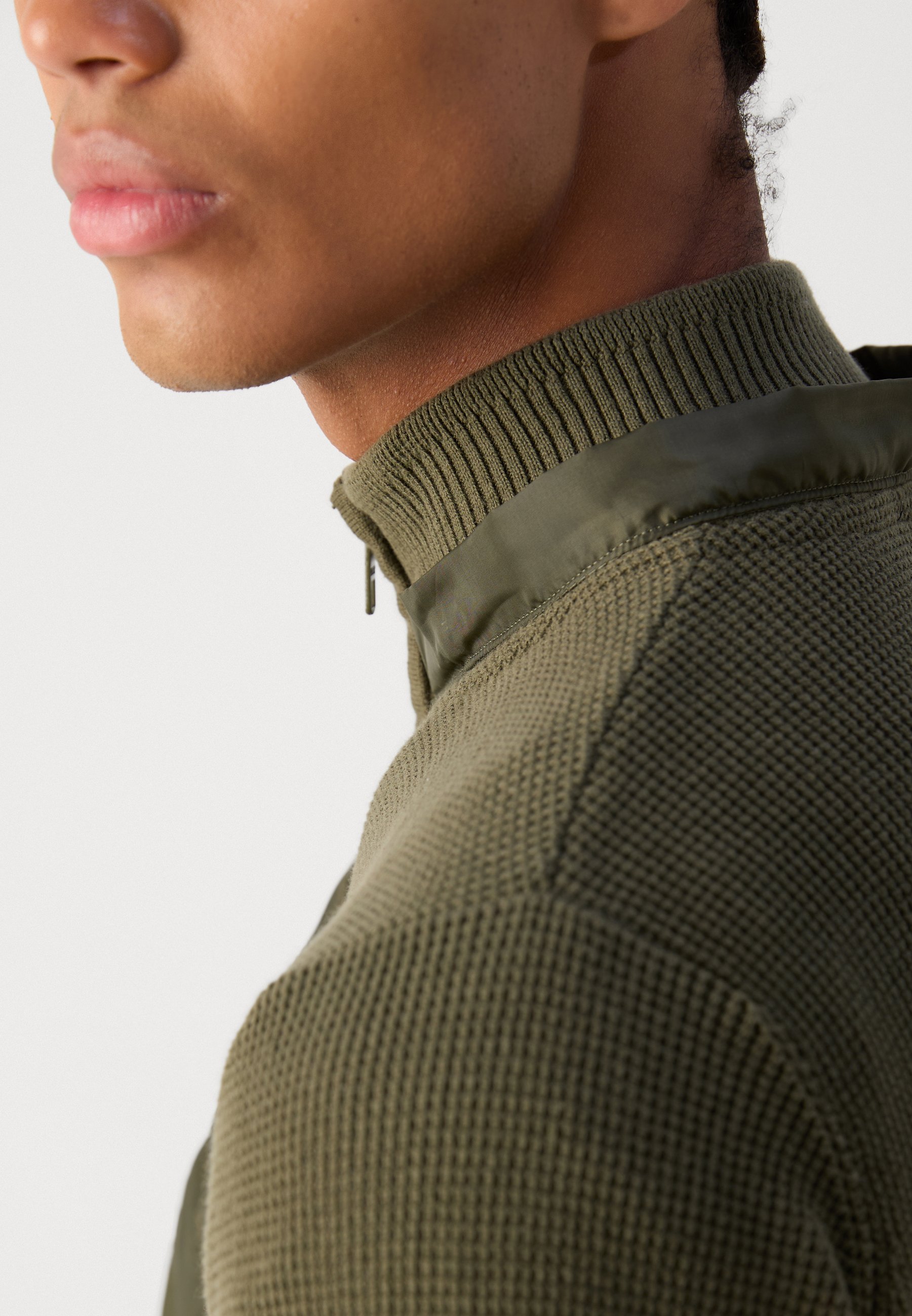 Gilet INDICODE JEANS - olive