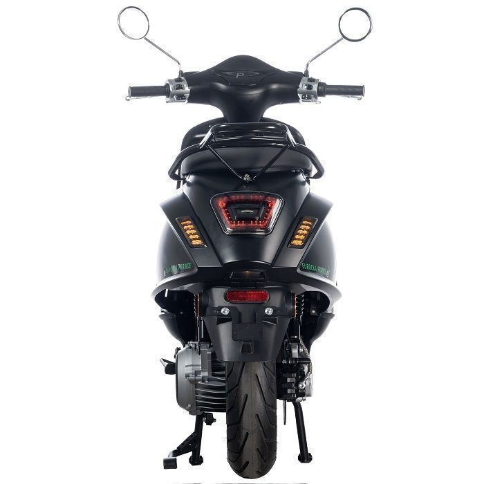 EUROCKA | Viscot Black elektrische scooter 125cc met verwijderbare 72V50Ah lithiumbatterij en een actieradius van 120 km