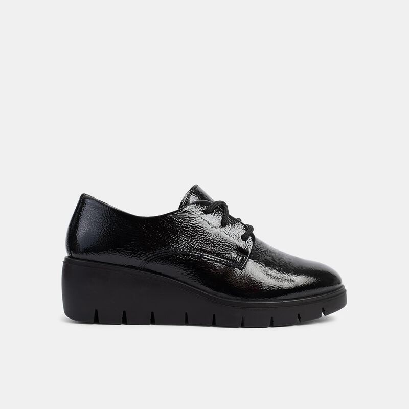 Damskie buty na koturnie COMFIT sznurowane