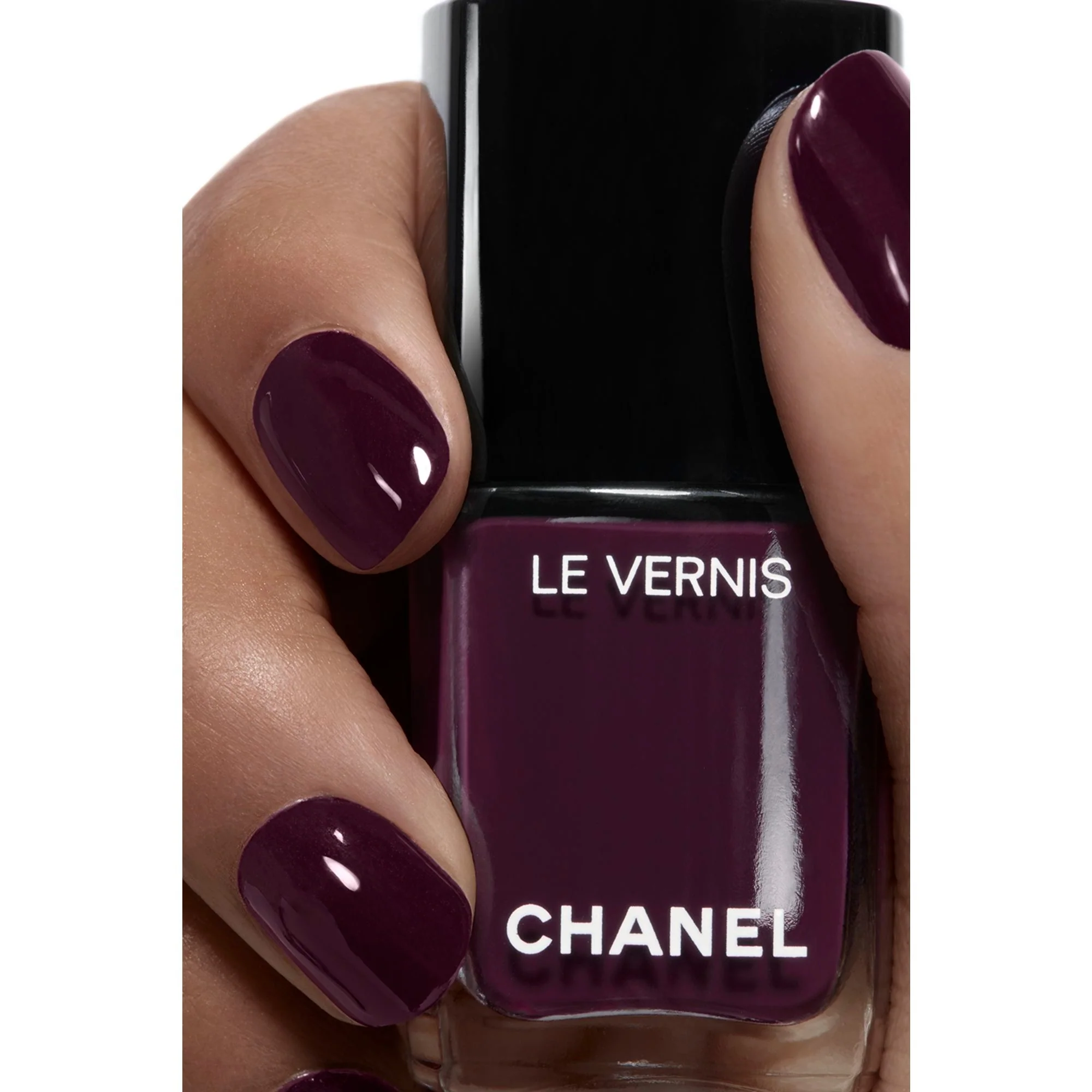 LE VERNIS - COLORE E BRILLANTEZZA LUNGA TENUTA