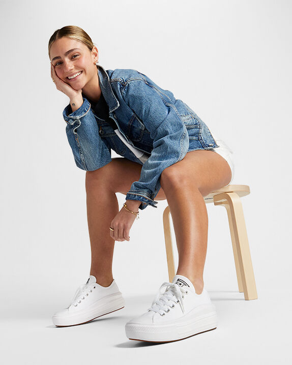 Canvas Color Chuck Taylor All Star Move