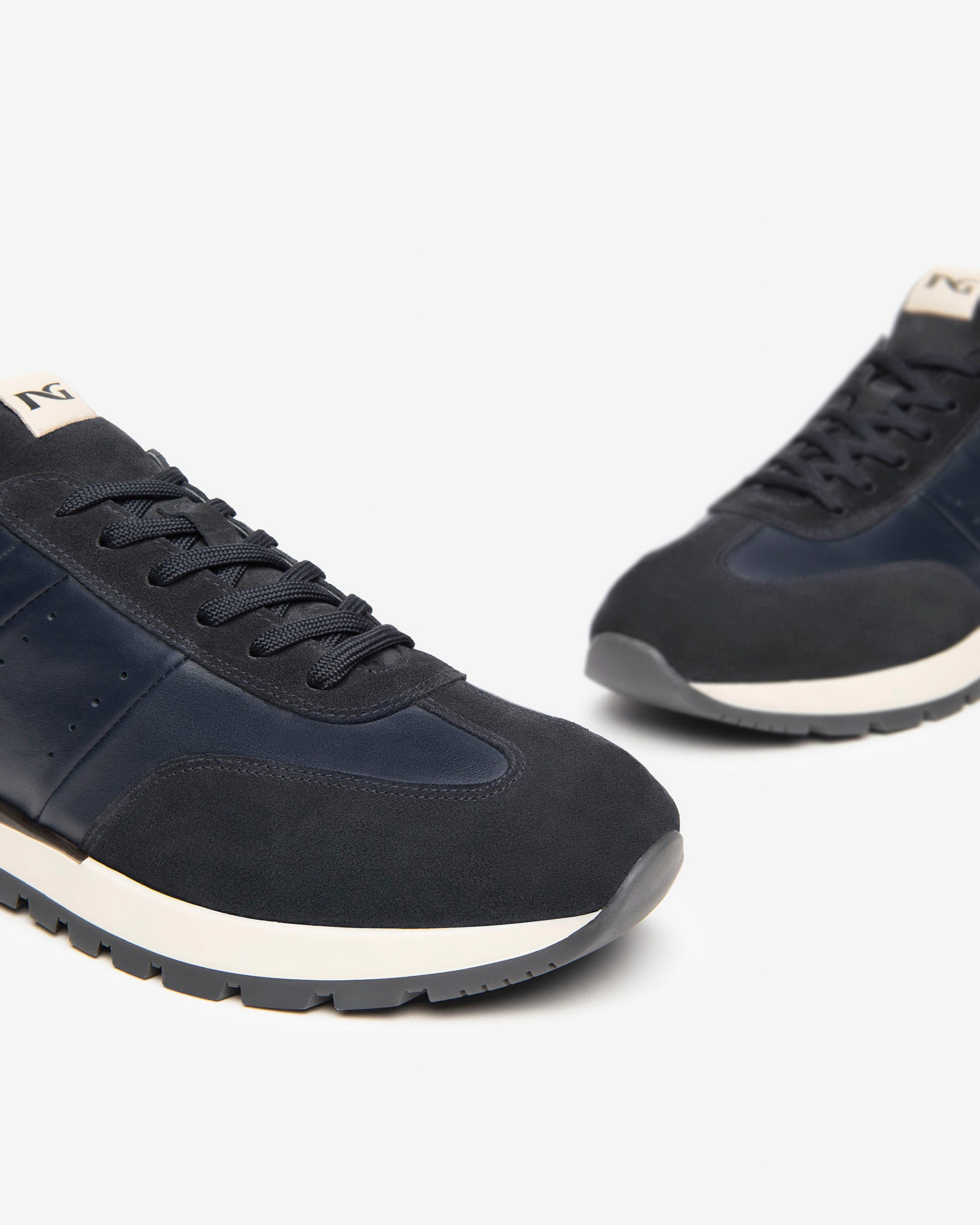 Baskets en cuir et daim pour hommes