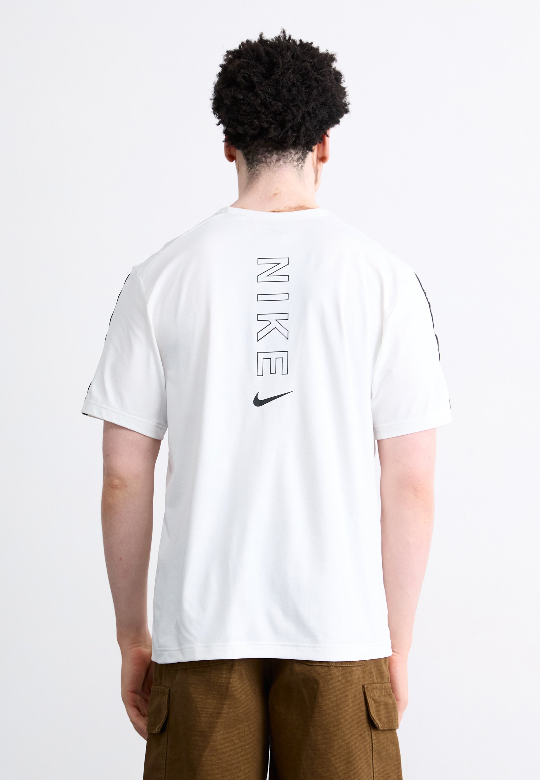 Koszulki z nadrukiem Nike Sportswear