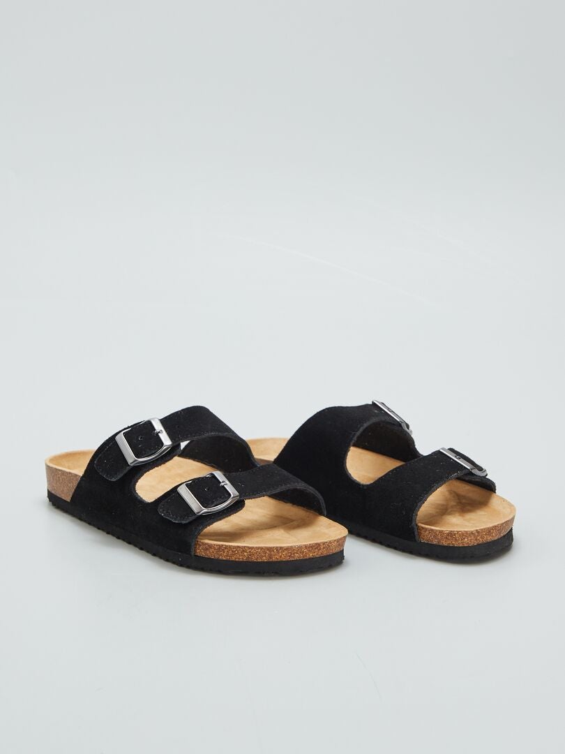 Mules com fivelas de metal - PRETO