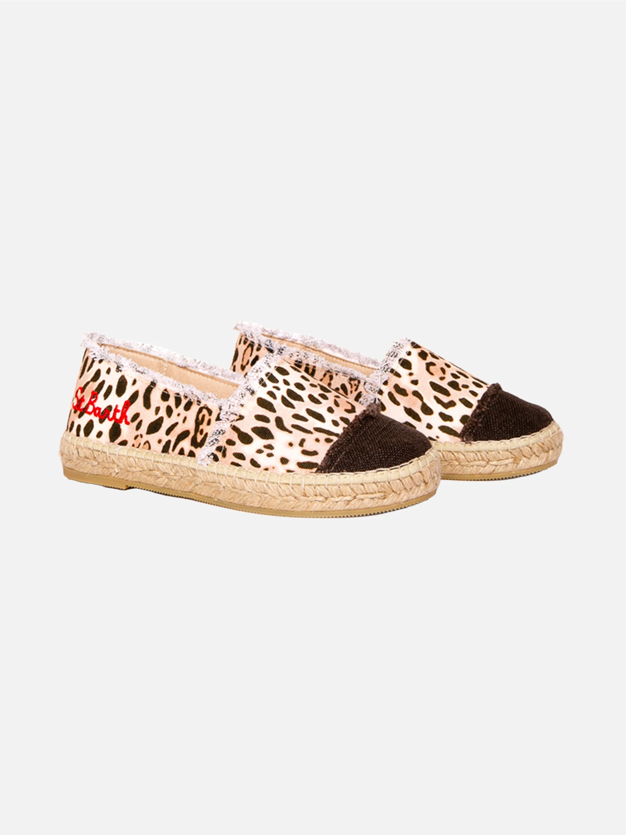 Alpargatas de lona con estampado animal y bordado