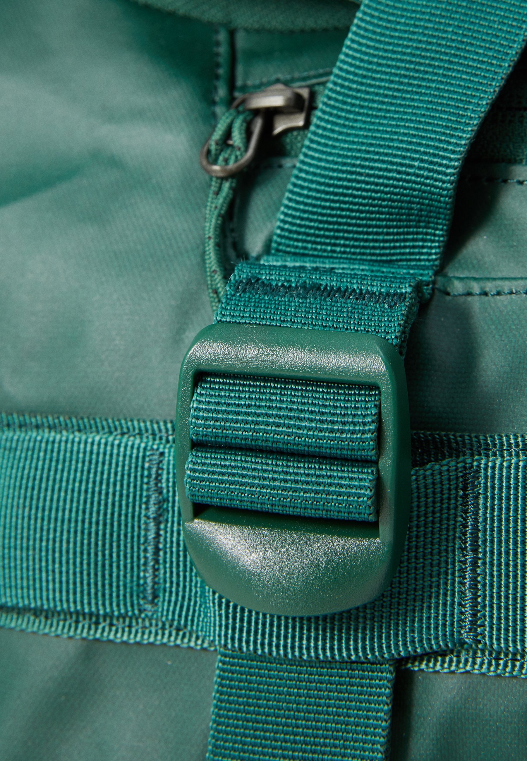 Columbia LANDROAMER™ 60L DUFFEL UNISEX - Cestovní taška - deštný prales/černá
