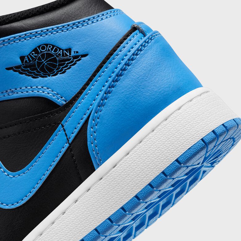 Air Jordan 1 Mid
