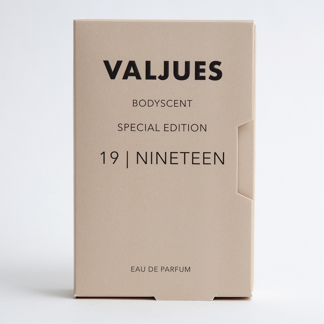 VALJUES Eau de Parfum Posebna kolekcija 19 | DEVETNAEST - 10 ml