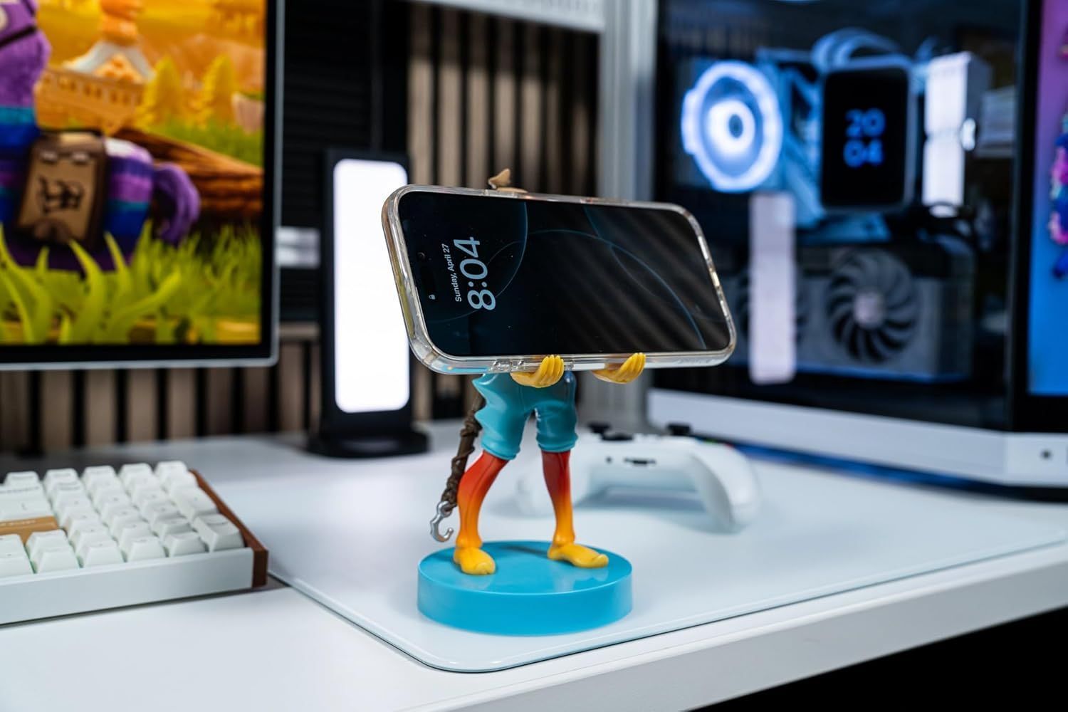 Fortnite Fishstick Figurine - EXQUISITE GAMING - Cable Guys - USB cable included - Smartphone or small accessory holder - 20 cm