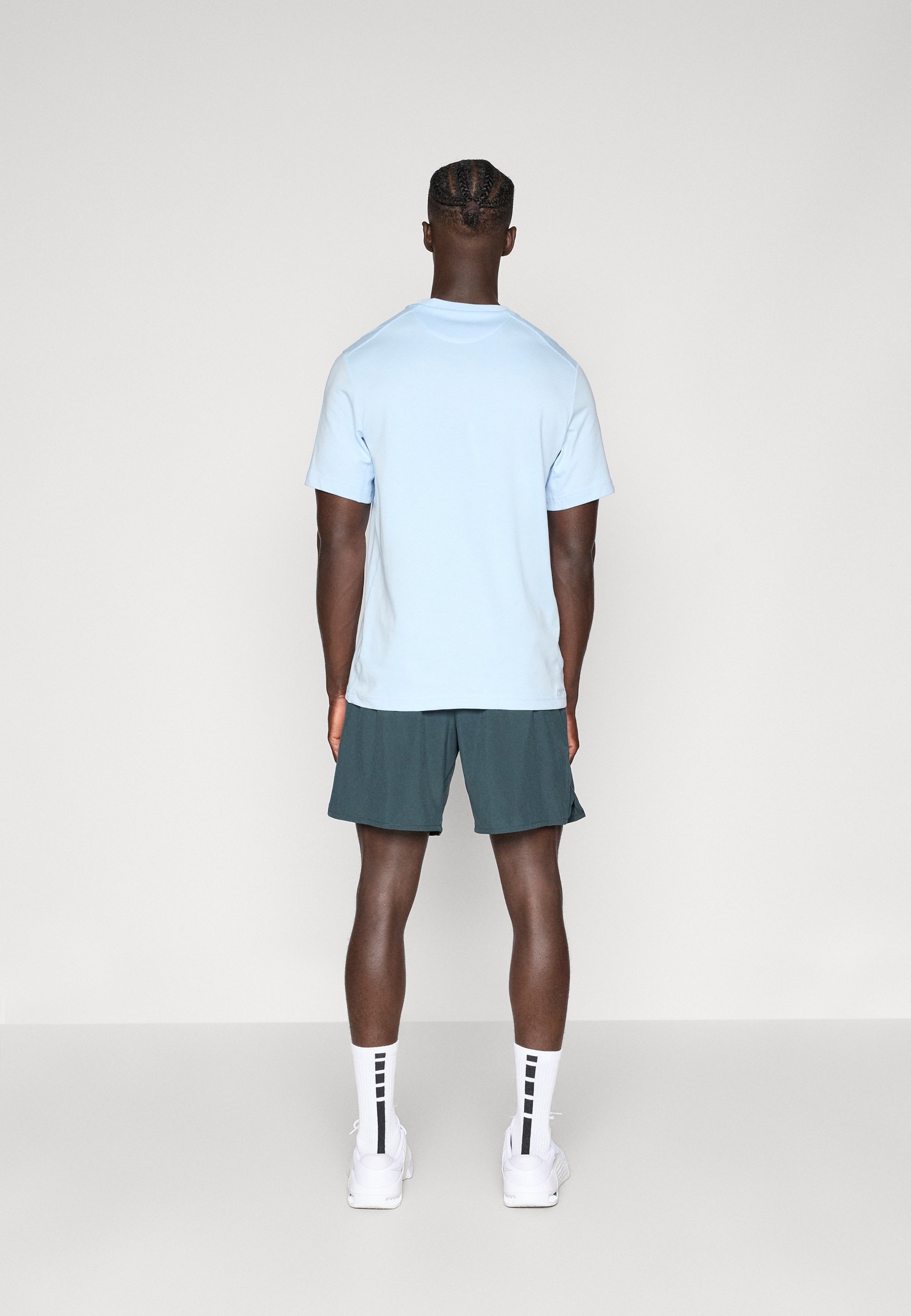Nike Performance UNLIMITED – Spodenki sportowe – wodorosty/czarne
