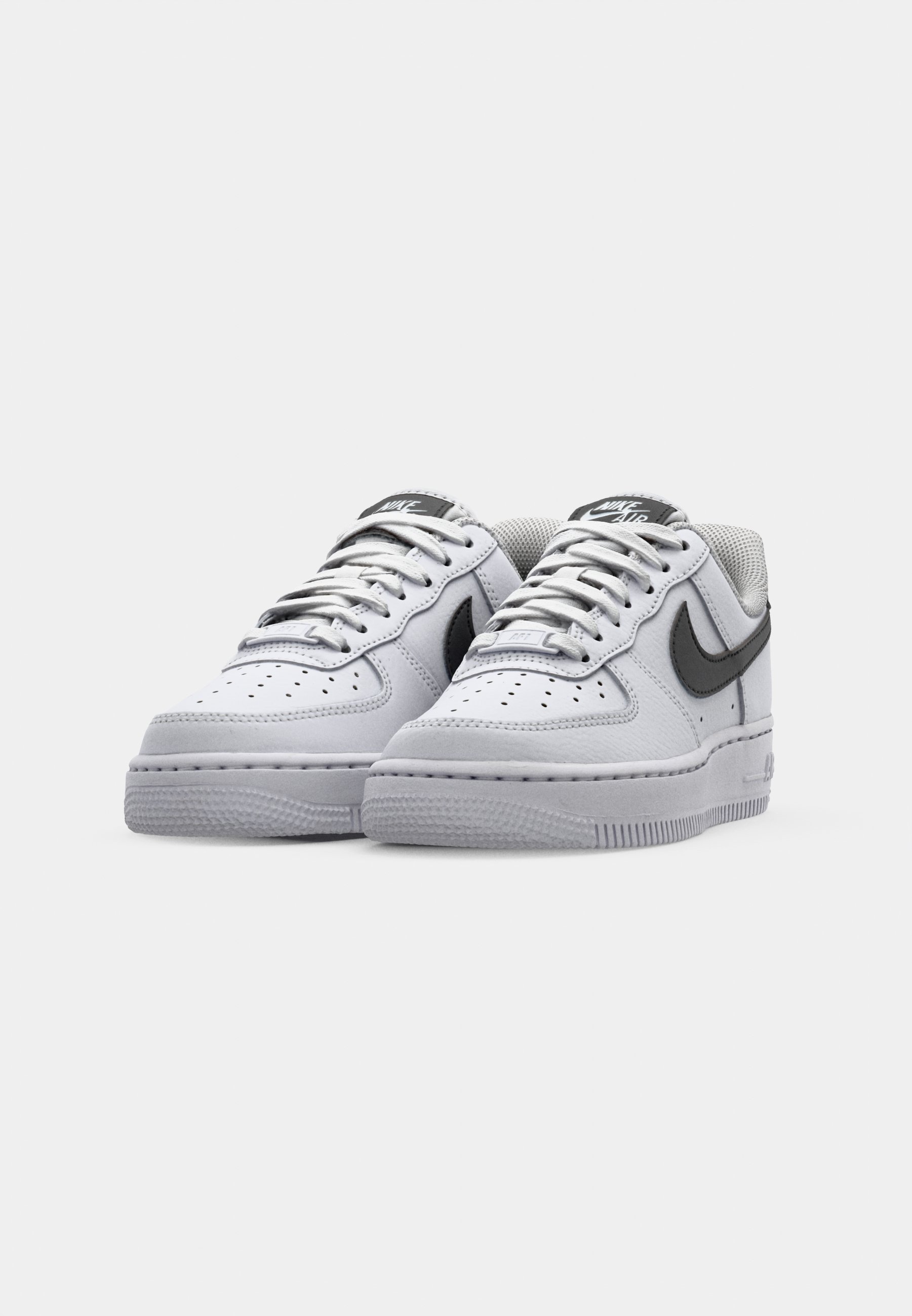 Nike Sportswear -matalavartiset lenkkarit