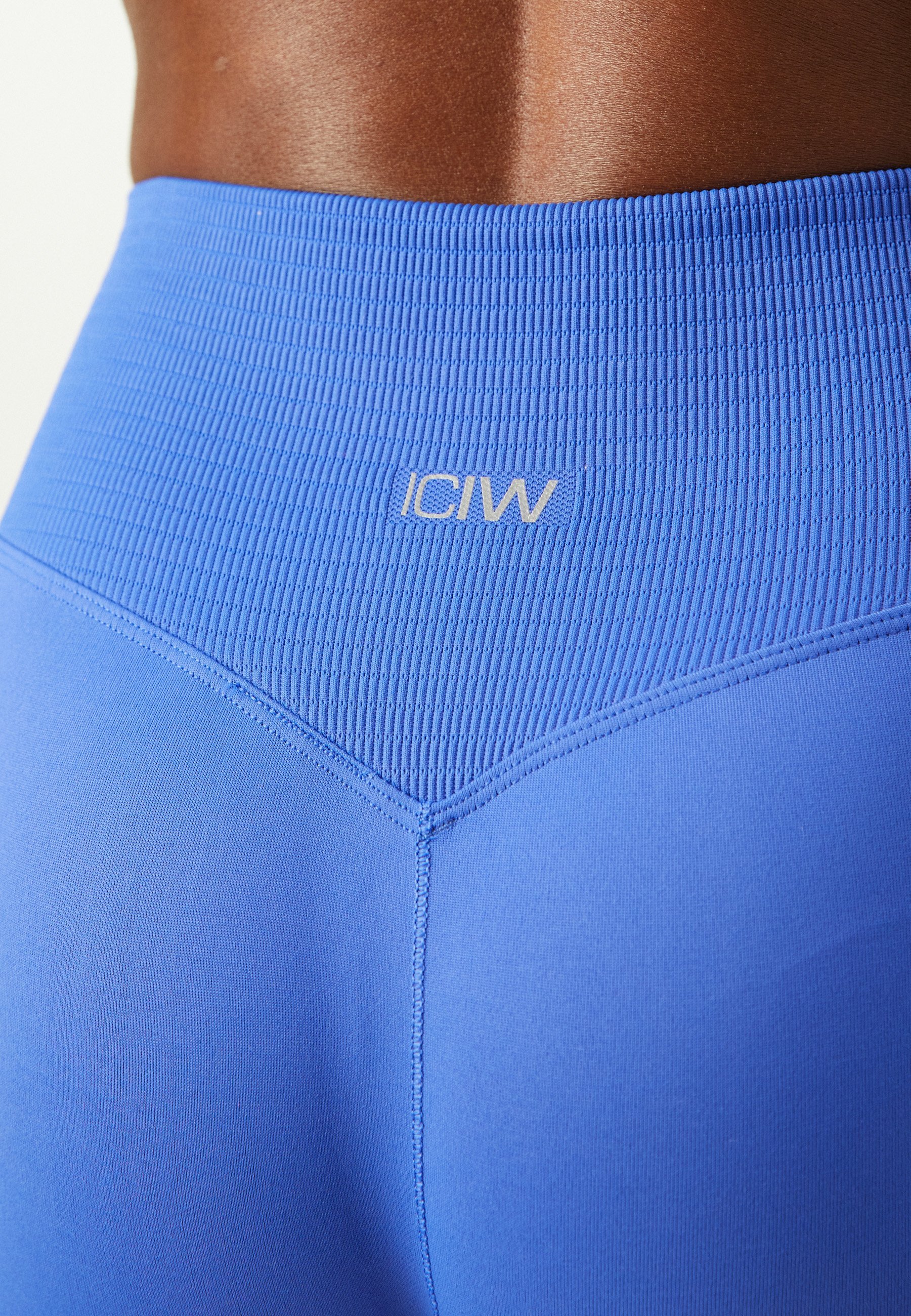 ICANI DEFINIEERT NAADLOZE V-VORM - Leggings - virtueel blauw