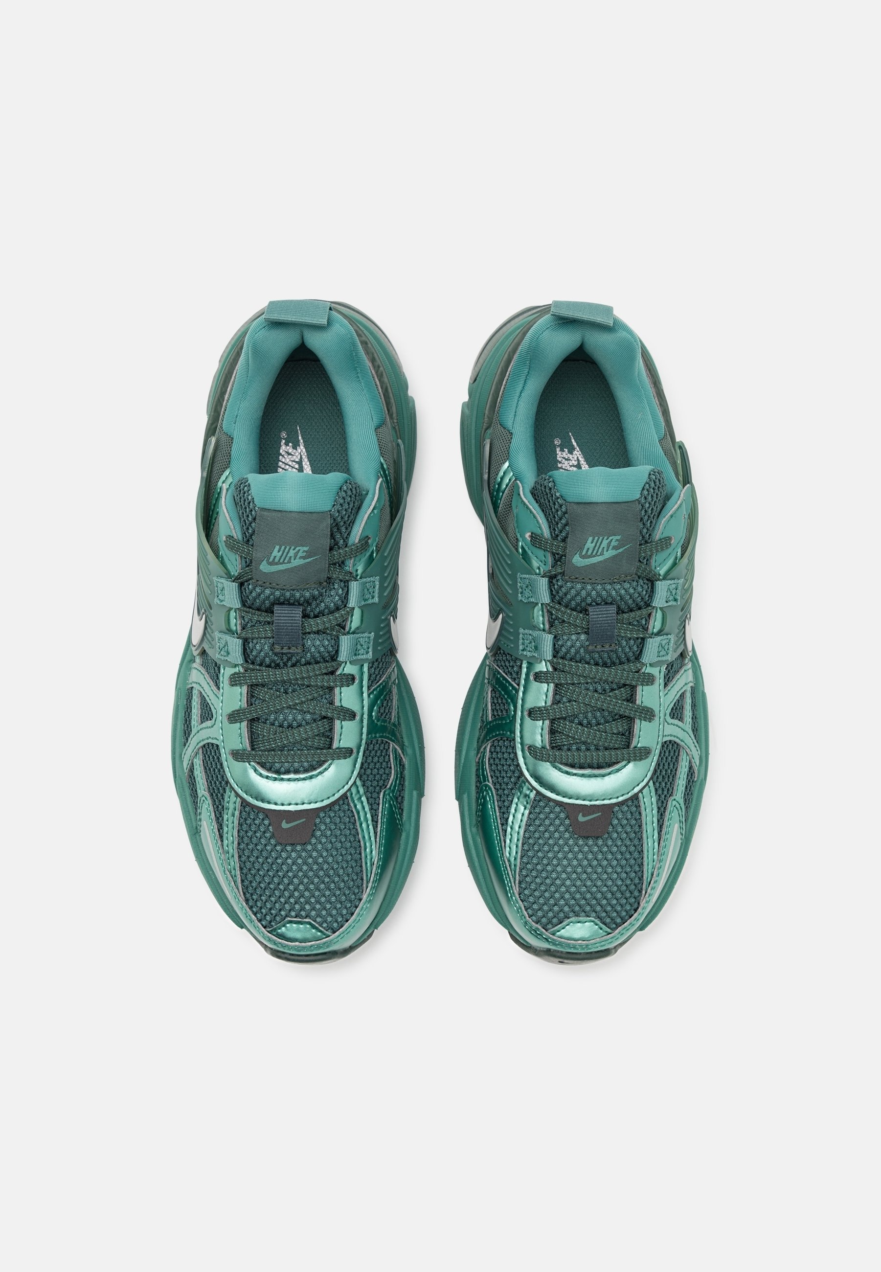 Nike Sportswear Sneaker – grün