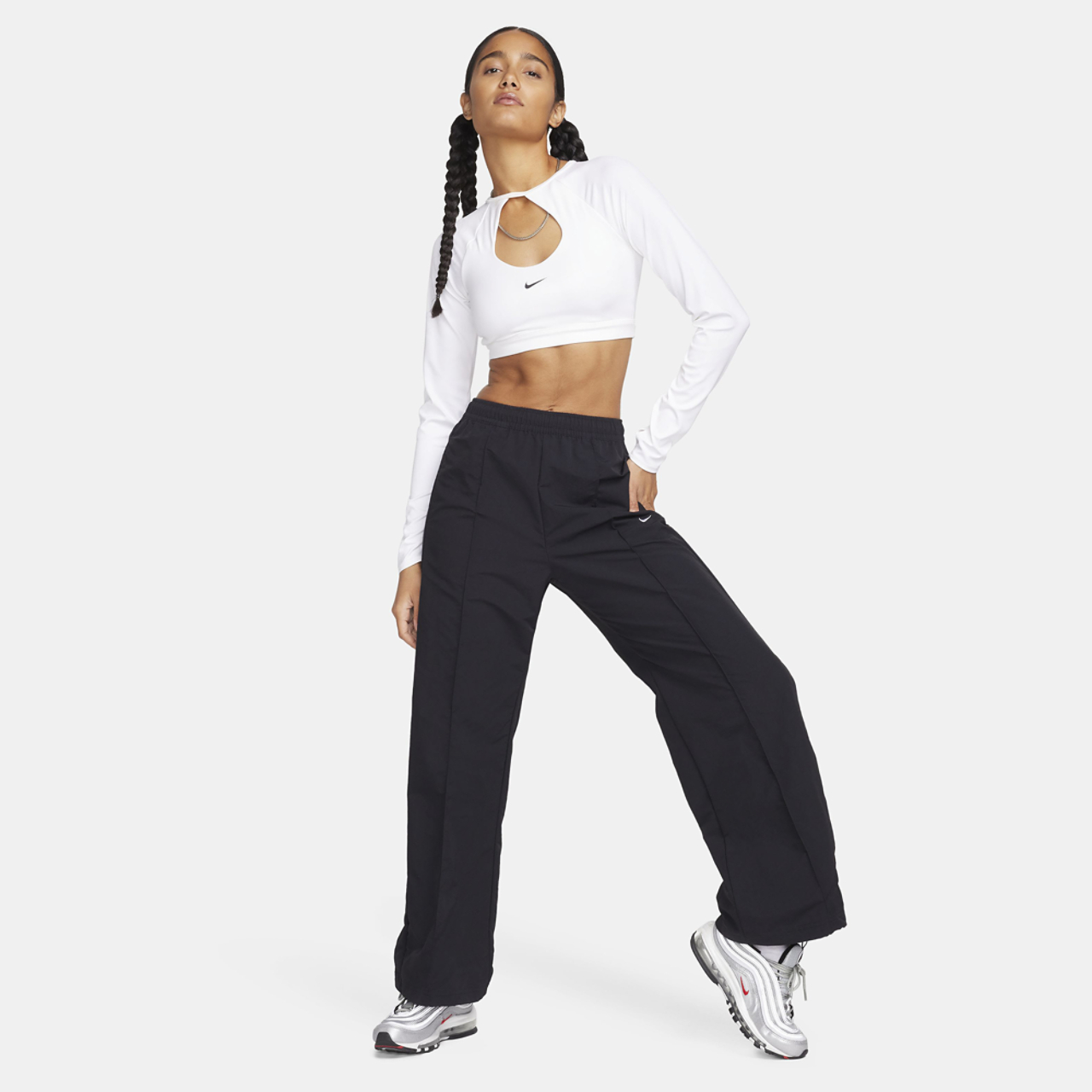 Nike Sportswear Everything mellemhøje hæle