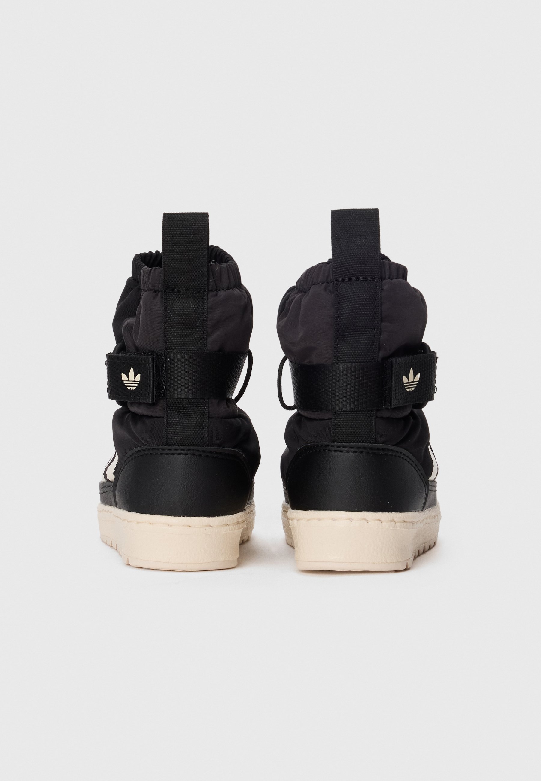 adidas Originals SUPERSTAR 360 UNISEX - Winterlaarzen - core black/wonder white/carbon