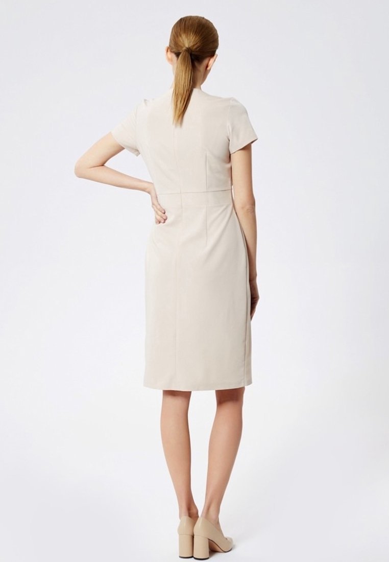 Abito da giorno ThreeMaster - beige