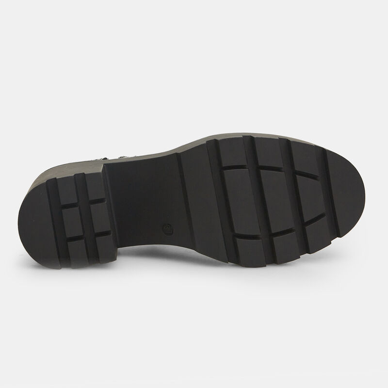 Bata Red Label damskie półbuty typu brogs z wiązaniem na klockowym obcasie