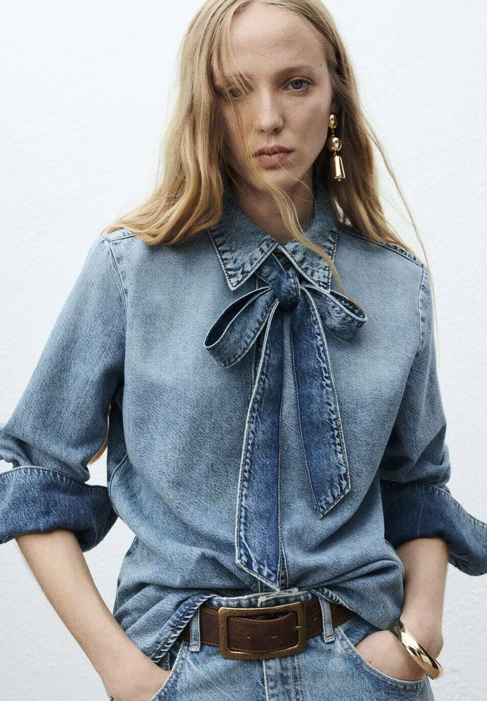 Mango Bluse mit Knopfleiste – blau
