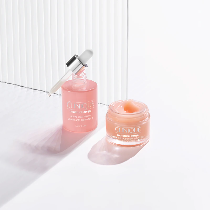Clinique Moisture Surge™ Active Glow Serum sérum regenerador e iluminador