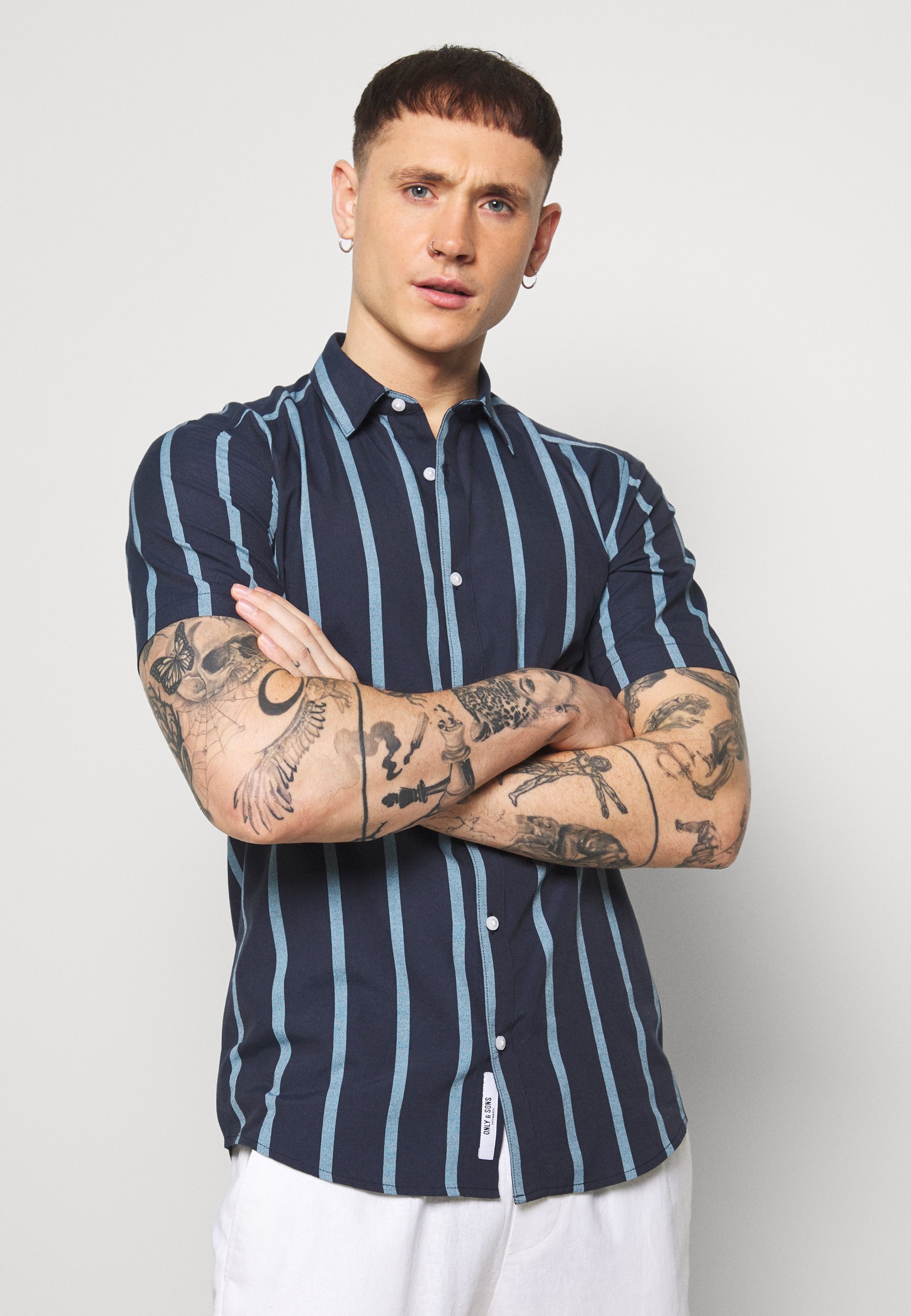 Only & Sons ONSTRAVIS LIFE GESTREEPT - Shirt - donkerblauw
