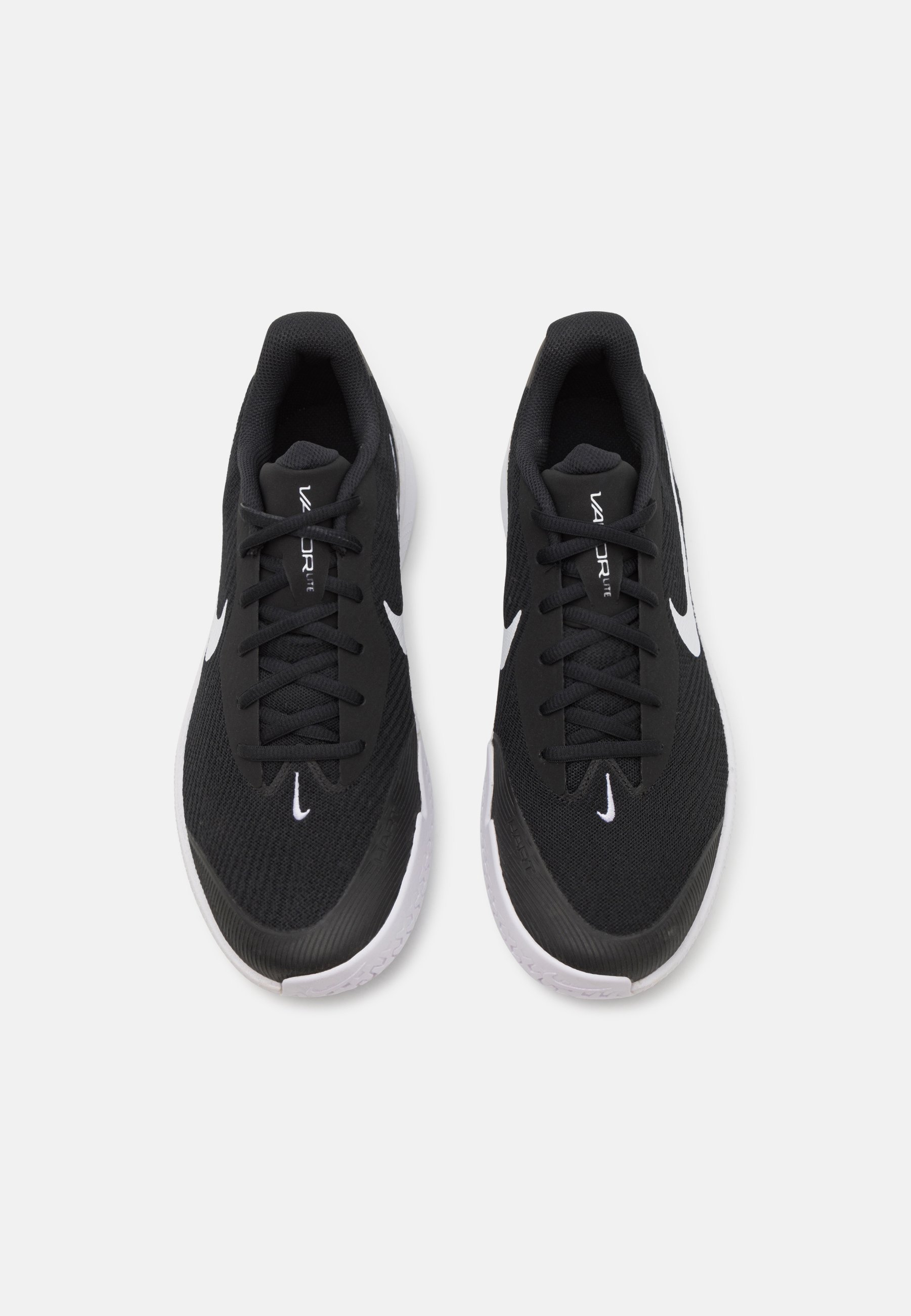 Nike Performance VAPOR LITE - Multicourt tennisschoenen - zwart/wit