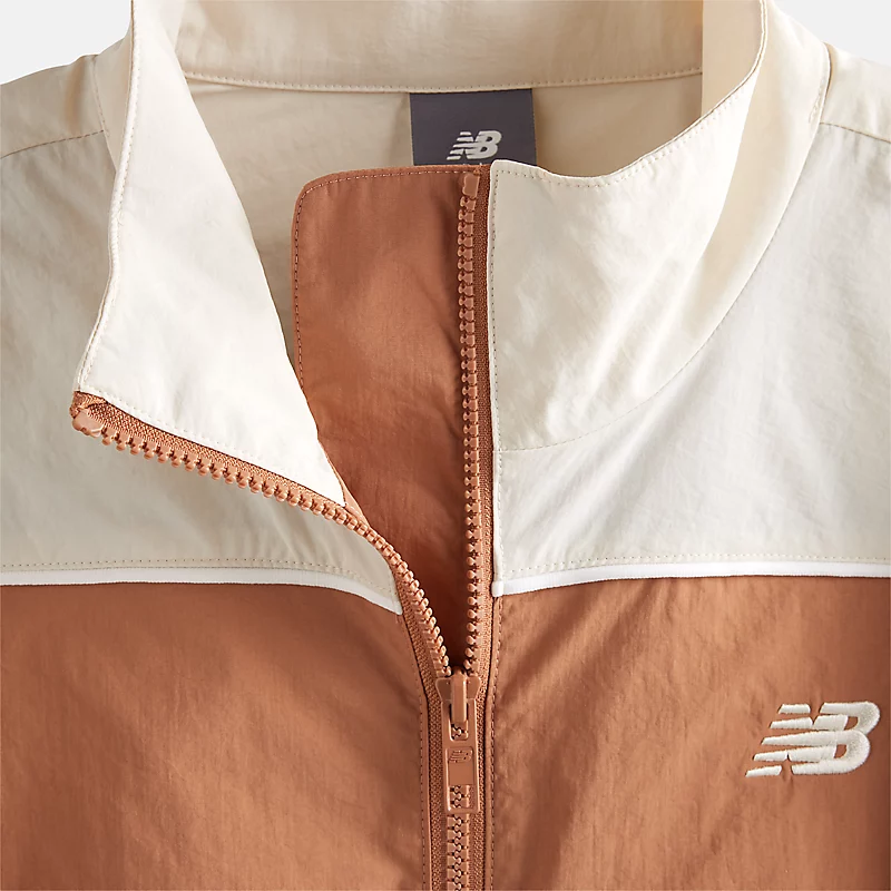 Jaqueta Femme Sportswear Greatest Hits em tecido plano - NOGUEIRA