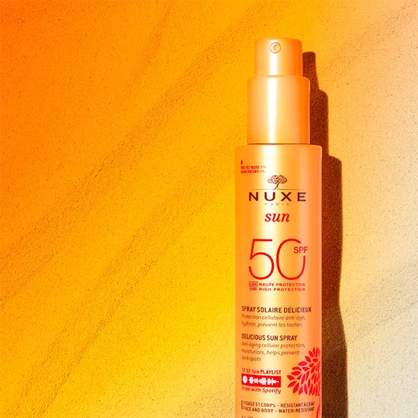 Nuxe Sun спреј млеко за лице и тело са високом заштитом SPF 50 | 150 мл