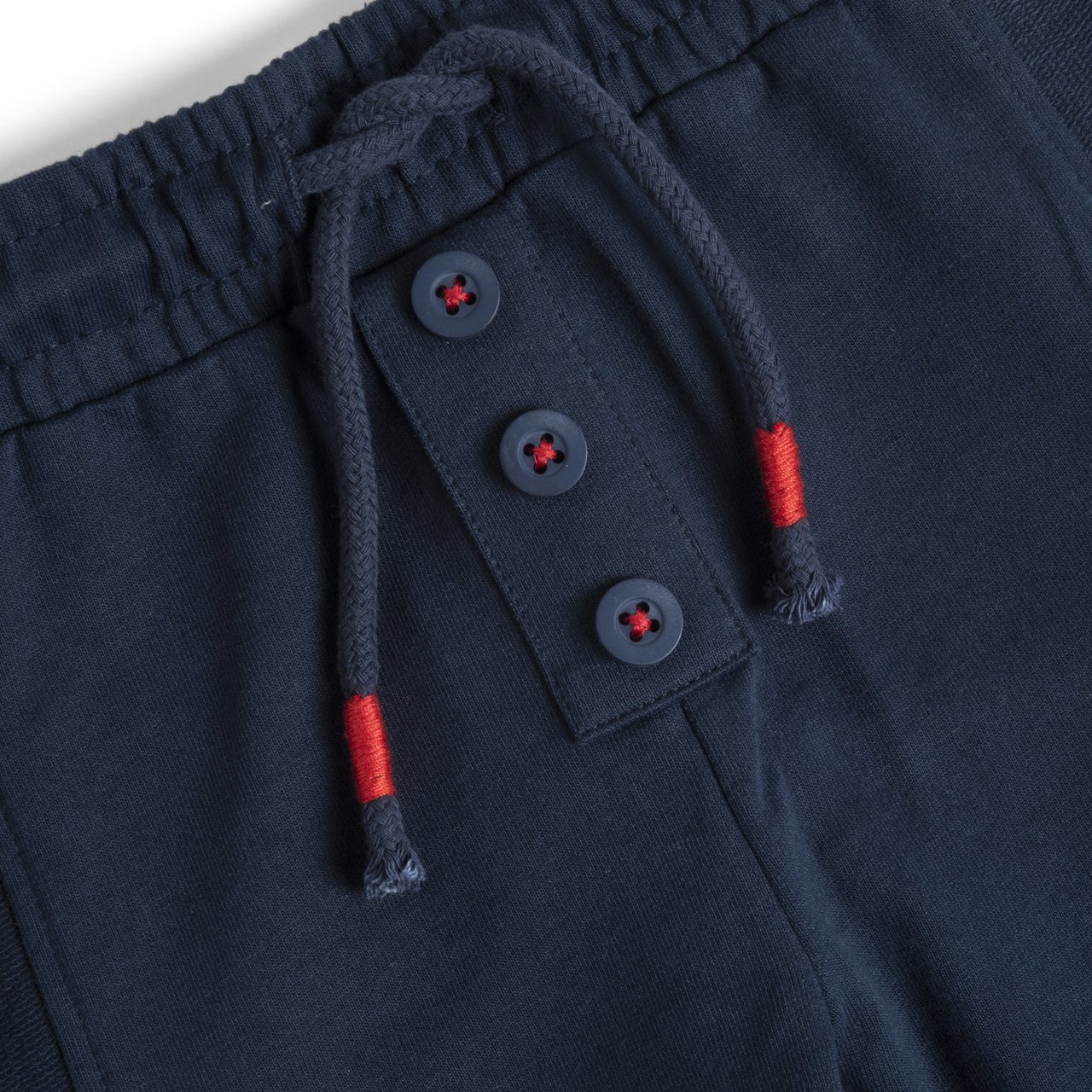 Lange Hose mit Taschen, marineblau